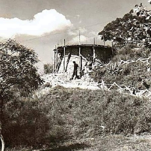 Construcción Faro- año 1960